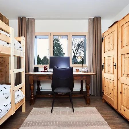 Route De Tsarbouye 17, 4br, Les Dauphinelles Apartament Crans-Montana